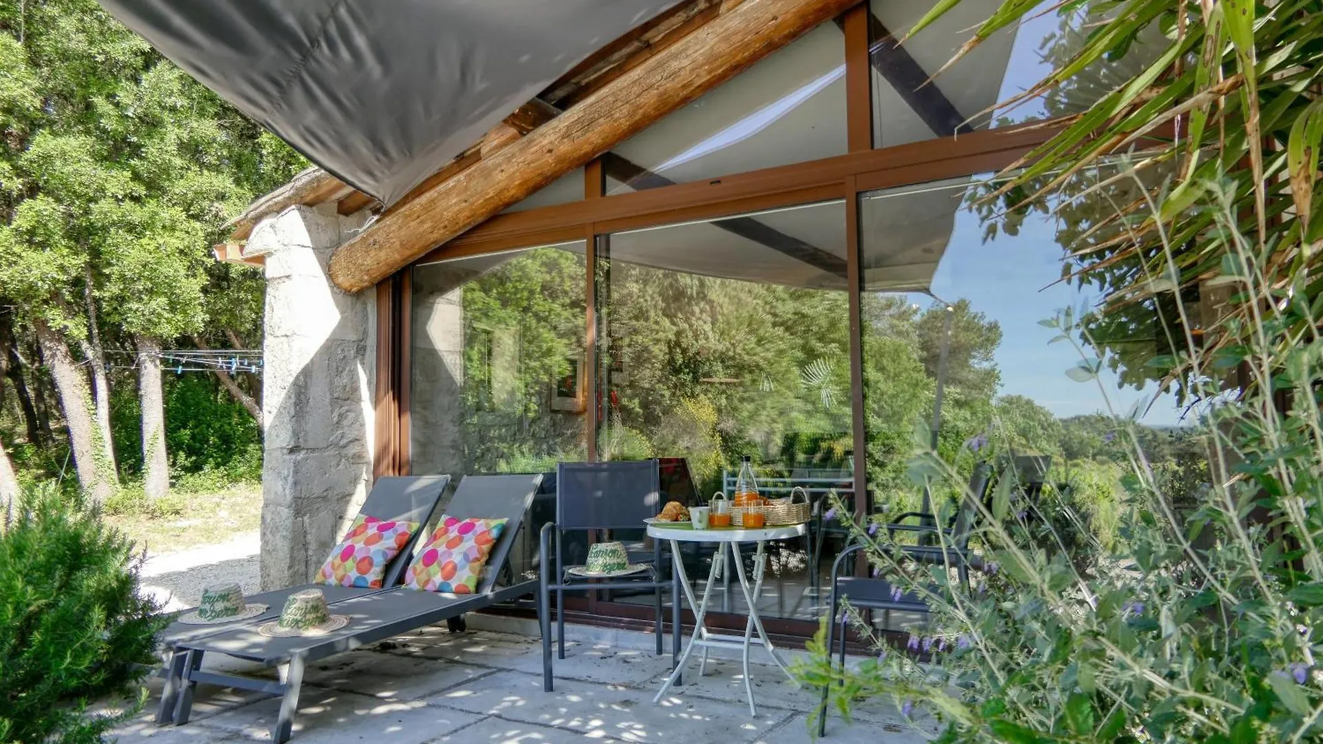 Escapade Romantique En Drome, Vue Sur Les Vignes Solérieux بيت للعطل